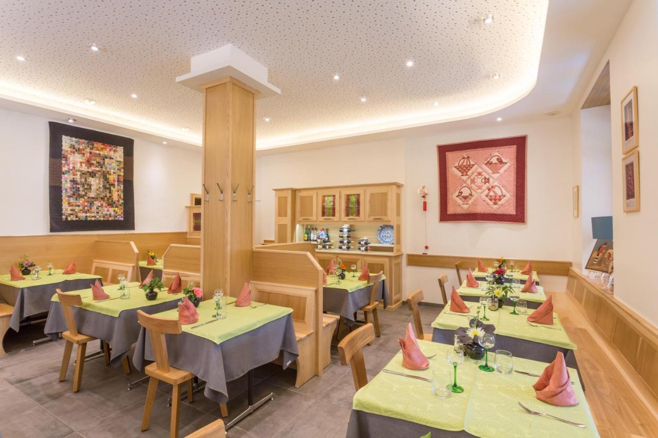 Ferrette Hotel Restaurant Collin מראה חיצוני תמונה