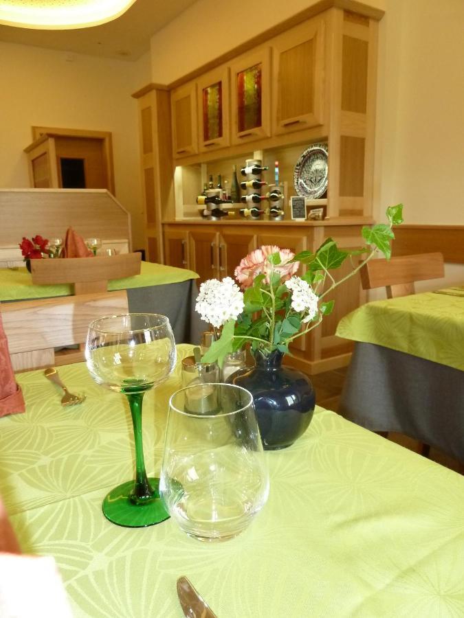 Ferrette Hotel Restaurant Collin מראה חיצוני תמונה